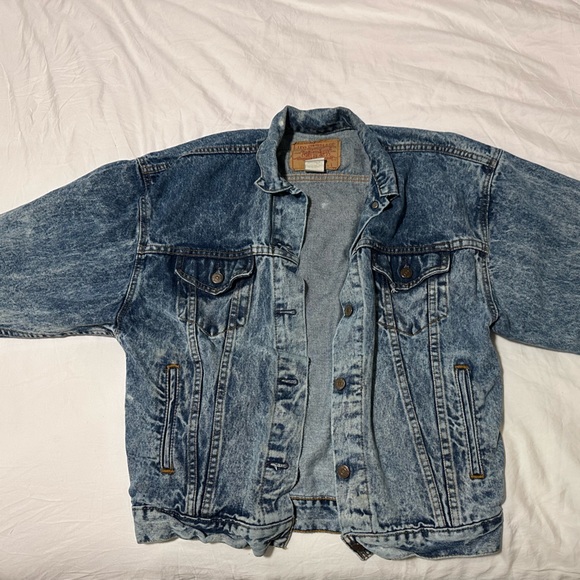Levi’s acid wash jacket - Picture 6 of 6
